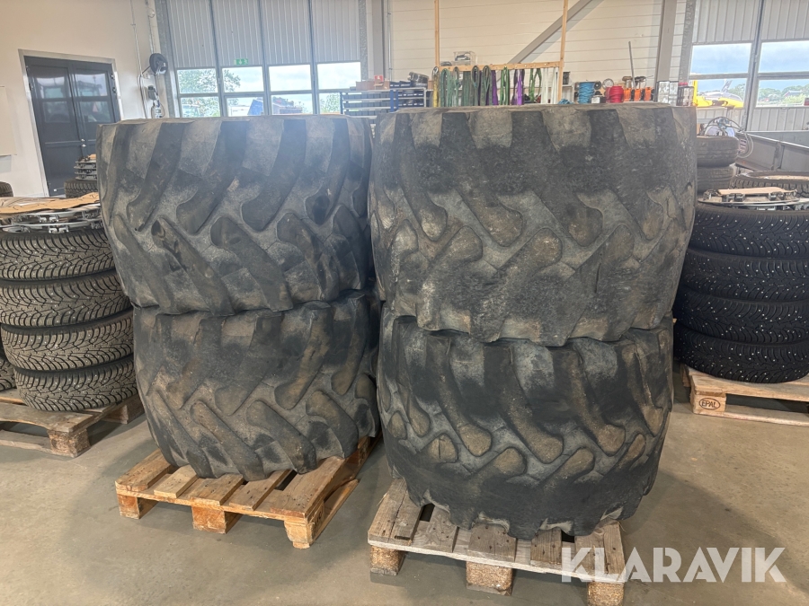 Däck till hjulgrävare 4 st Trelleborg Excavator T440