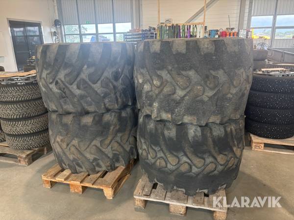 Däck till hjulgrävare 4 st Trelleborg Excavator T440