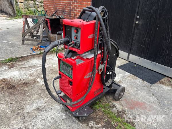 Migsvets Fronius TransPuls Synergic 3200 med tillhörande matarverk