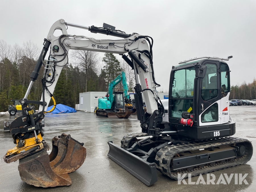 Bandgrävare Bobcat E85 med skopor
