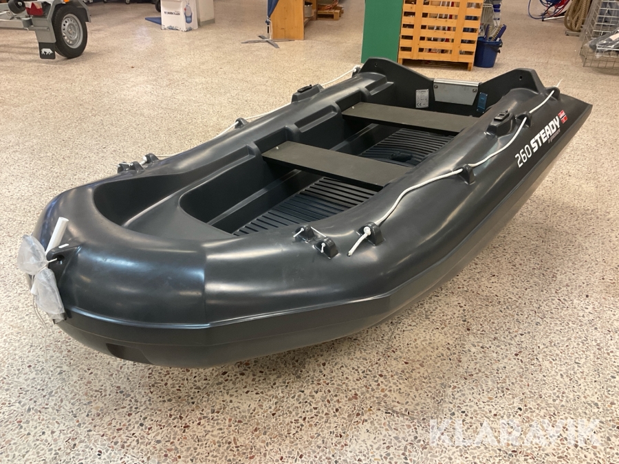 Båt Pioner 260 Steady