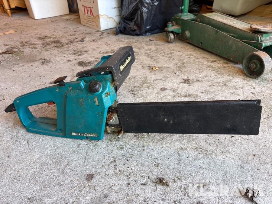 Motorsåg Black & Decker DN402B