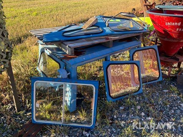 Avkapad Traktorhytt Ford 7000