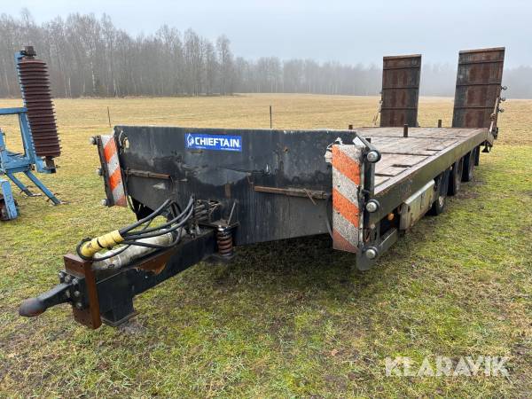 Maskintrailer Chieftain 3-axlig 28 ton