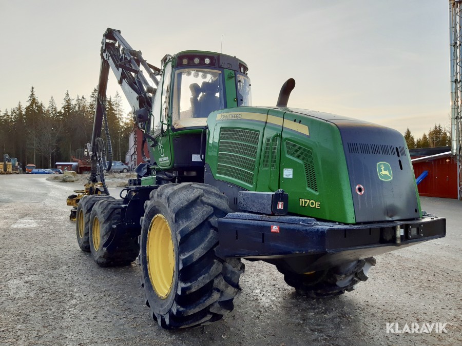 Skördare John Deere 1170E
