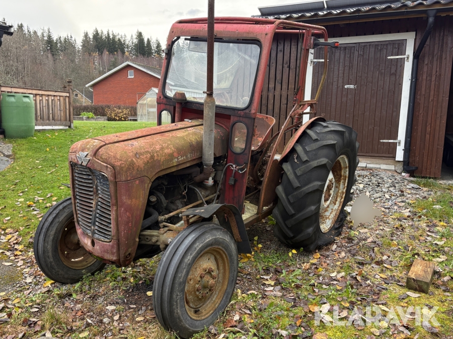Traktor Massey Ferguson 35