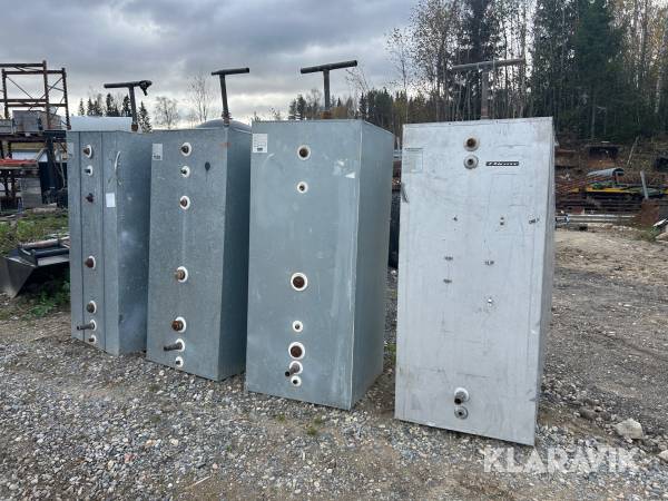 Accumulatortankar och varmvattenberedare 5st