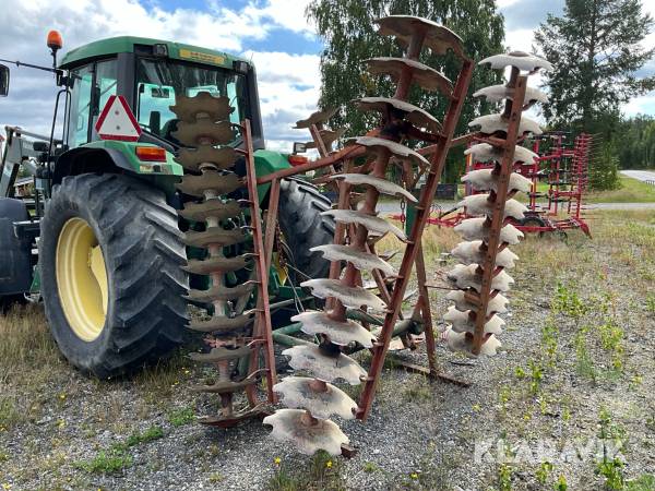 Tallriksharv Kverneland Skålsvans
