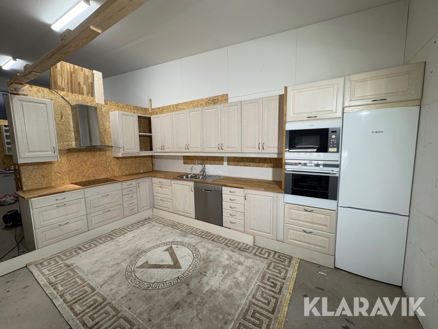 Komplett premiumkök Ballingslöv med vitvaror