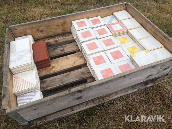 Diverse kakel 150x150mm ca 400st