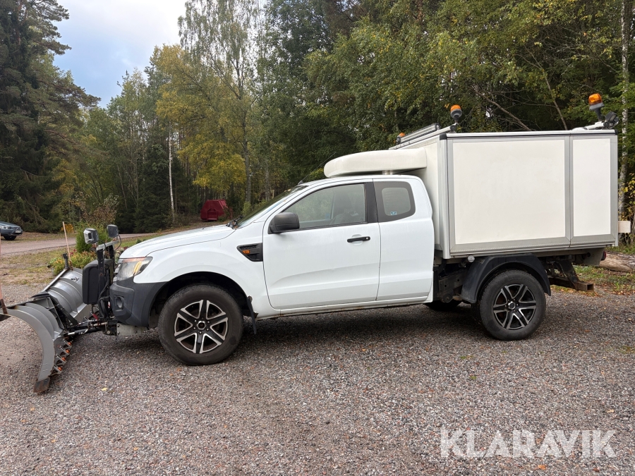 Skåpbil Ford Ranger Plogutrustad