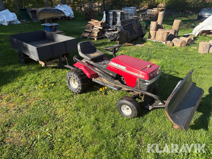 Trädgårdstraktor Yard King 38 / 12hp med snöblad och släp