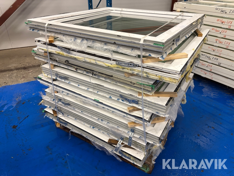 Plastfönster, öppningsbara Salamander 8 st