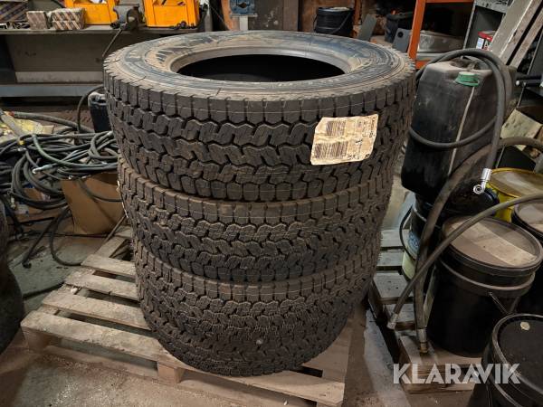 Lastbilsdäck/ Drivhjul Michelin X MULTI 245/70R 19.5 4 st