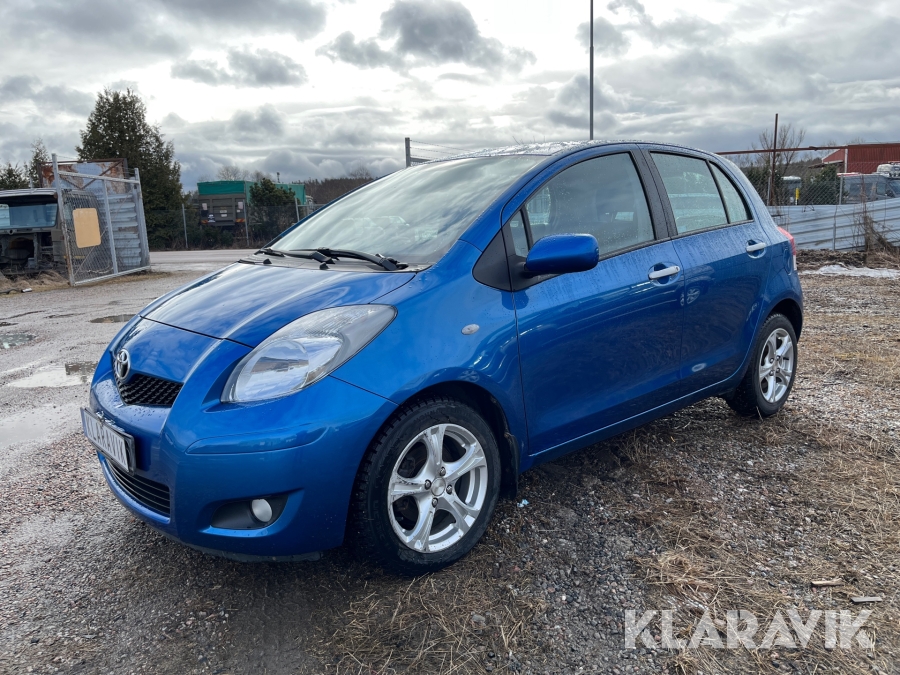 Toyota Yaris XP9F(A)