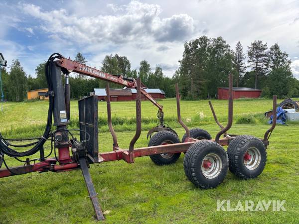 Timmervagn med kran Patu 480