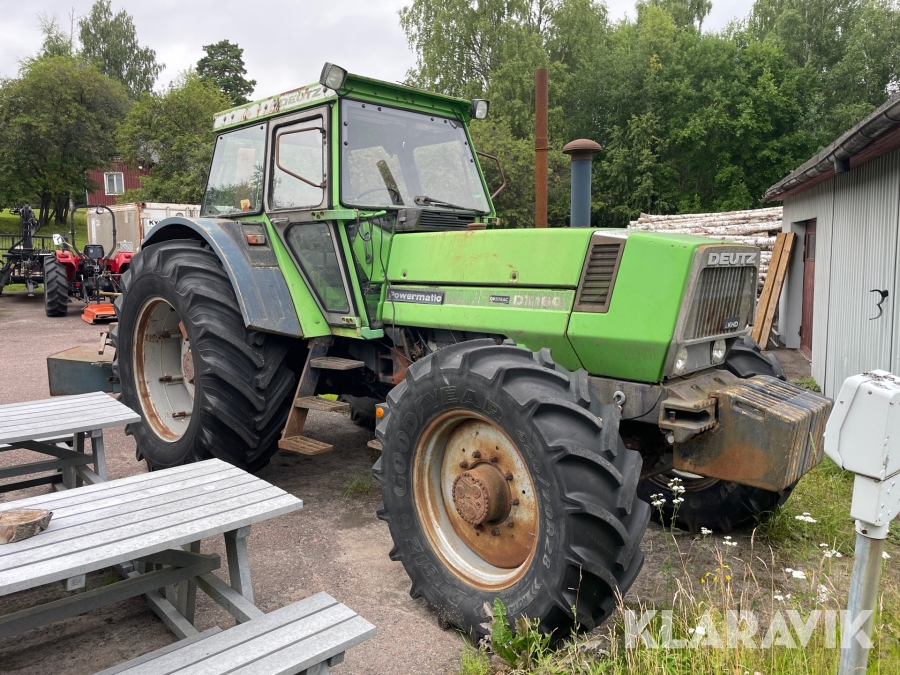Traktor Deutz DX160 med flistugg
