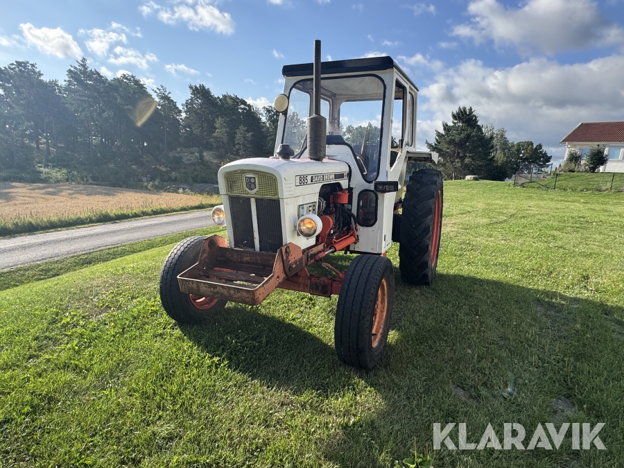 Traktor David Brown 885