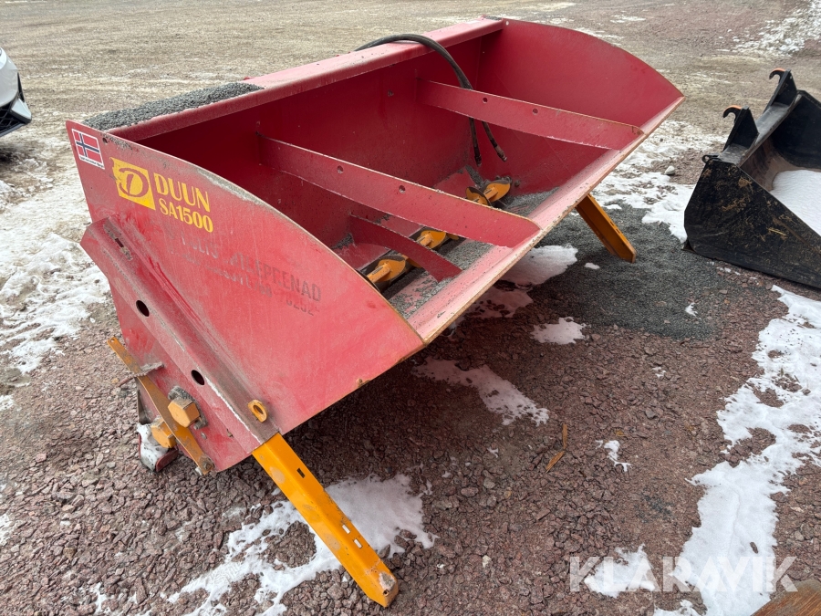 Sand / Saltspridare Duun SA 1500