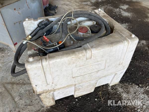 Bränsletank Cemo 200L med pump