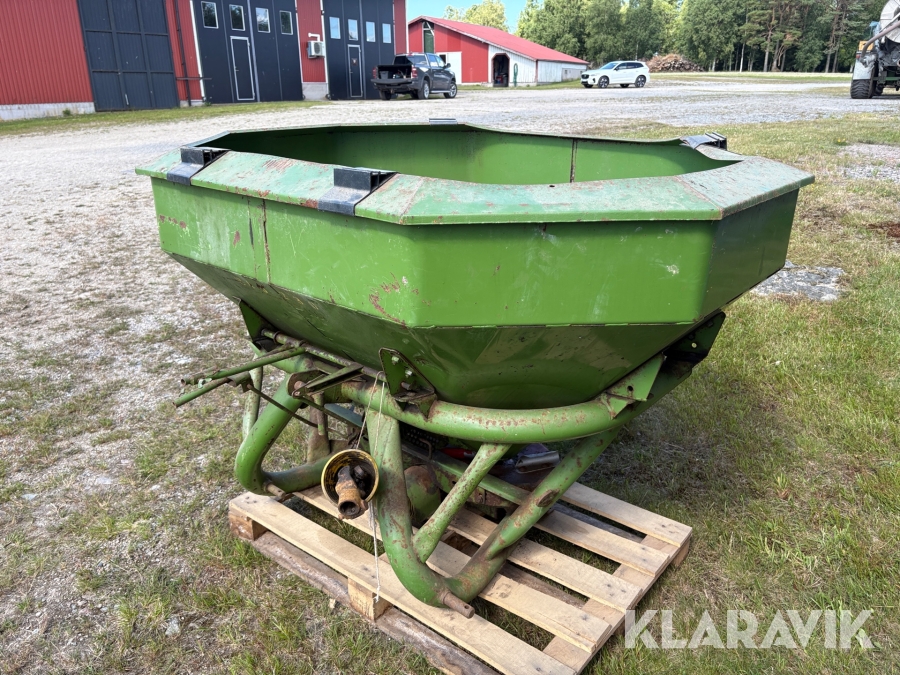 Konstgödselspridare Amazone ZA-E 1002