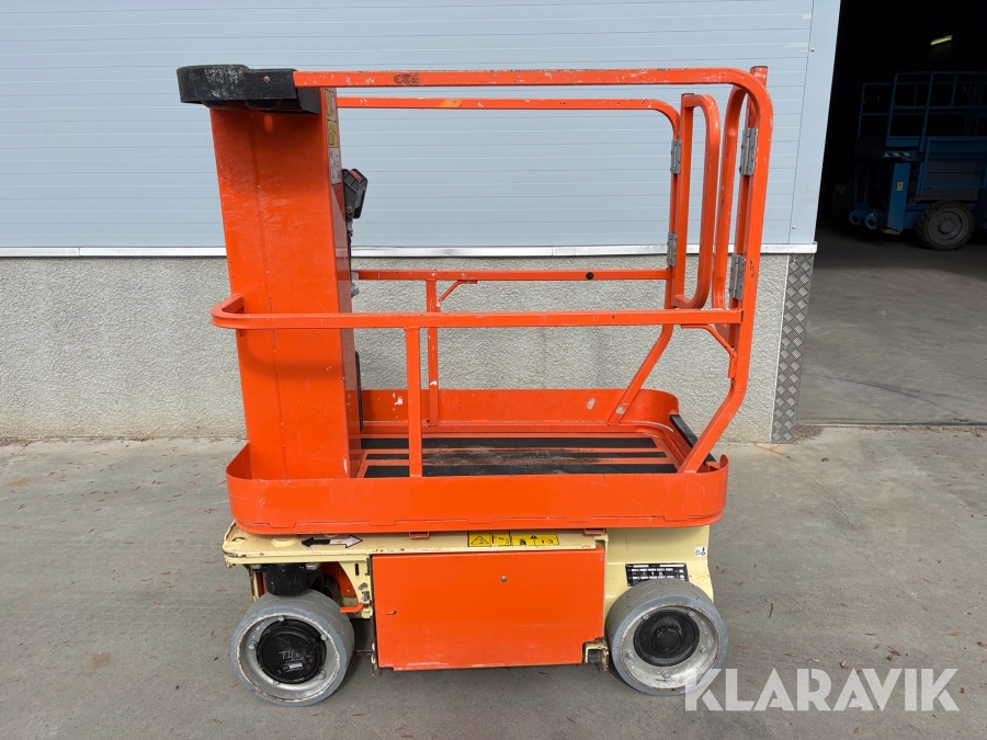 Pelarlift JLG 1230 ES nya batterier