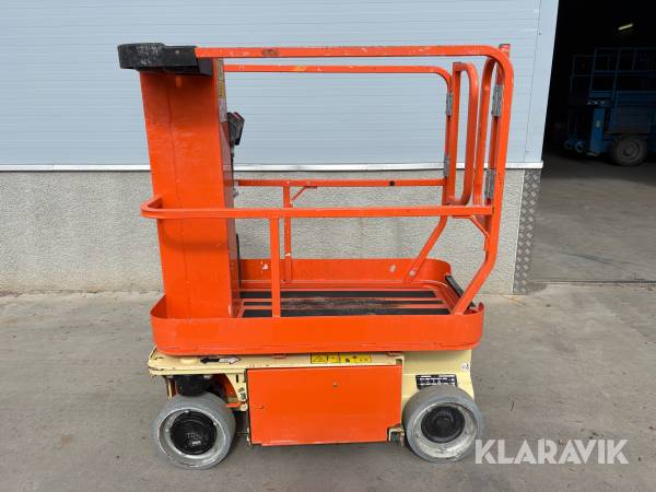 Pelarlift JLG 1230 ES nya batterier