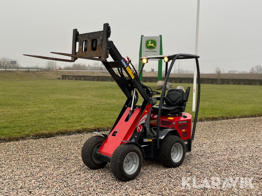 Redskapsbärare Norcar 755