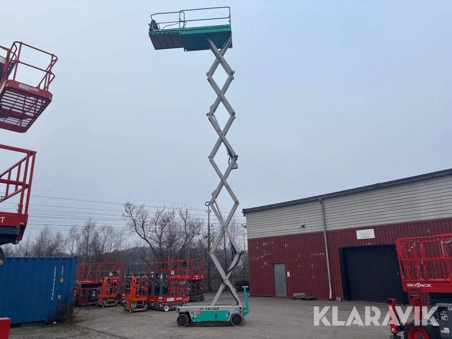 Saxlift Iteco IT 12122