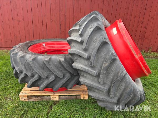 Dubbelmontage Alliance Agri-Star 365 med spännare 2st