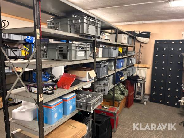 Stor ljusutrustning för professionell filminspelning