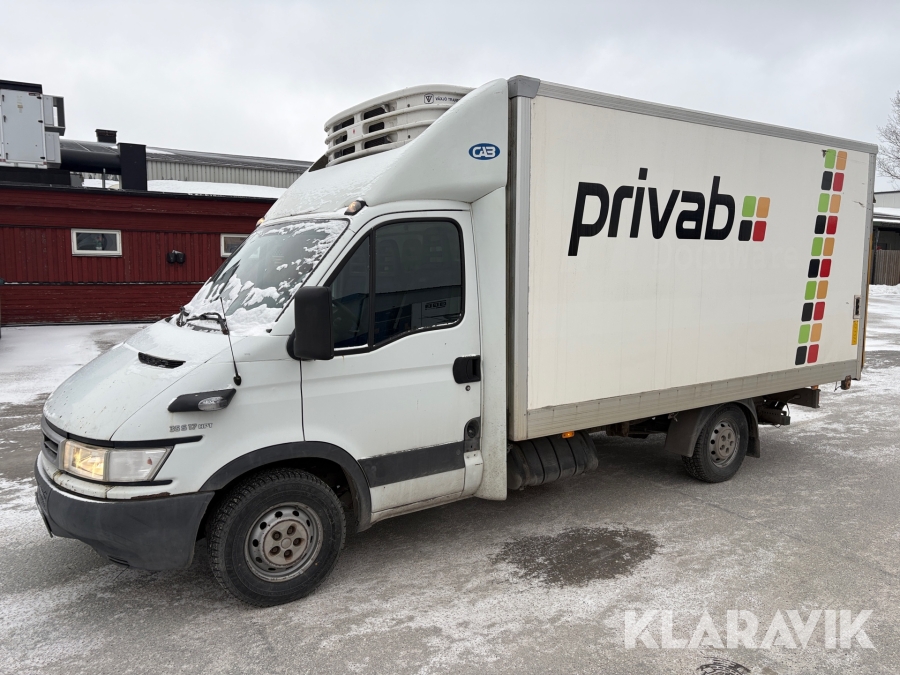 Skåpbil Iveco Daily 35S17 HPT med kylaggregat och bakgavellyft