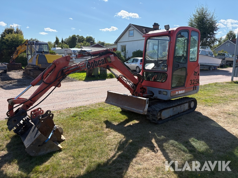 Grävmaskin Bobcat 325G