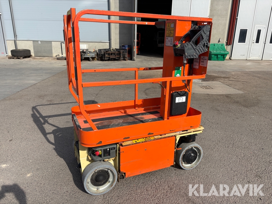 Pelarlift JLG 1230 ES nya batterier
