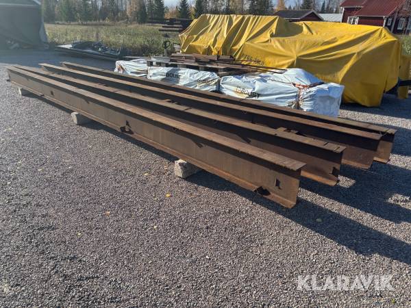 Stålbalkar 4st