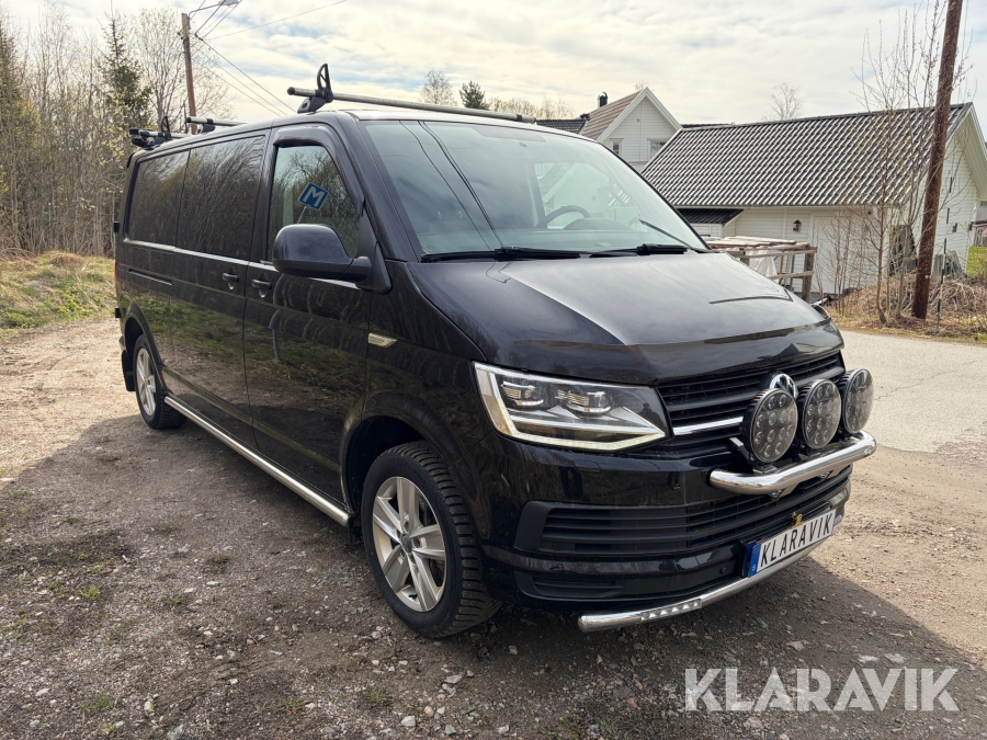 Skåpbil Volkswagen Transporter Kombi T32 2.0 4Motion 204hk
