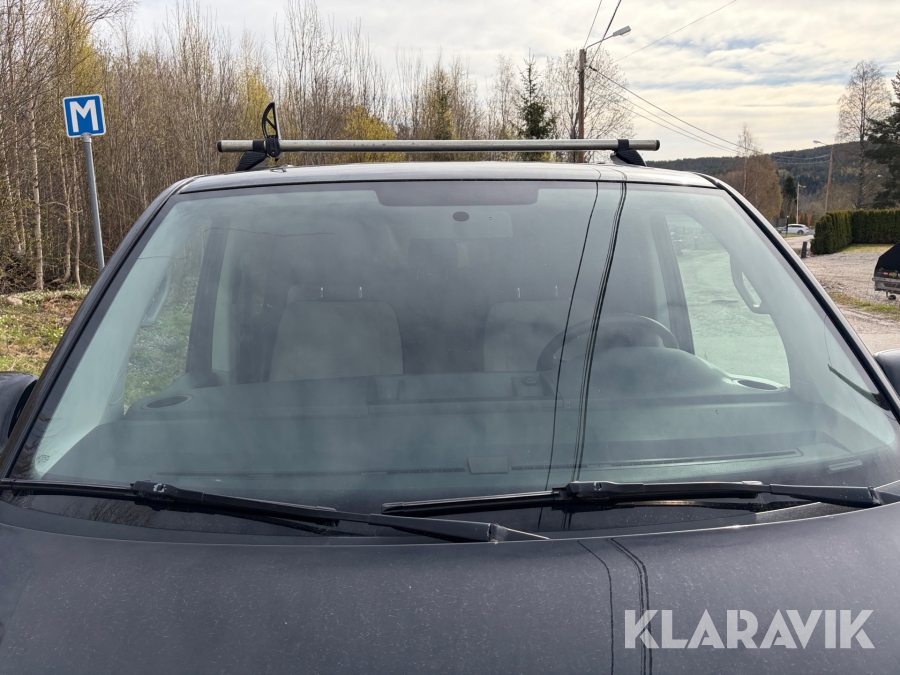 Skåpbil Volkswagen Transporter Kombi T32 2.0 4Motion 204hk