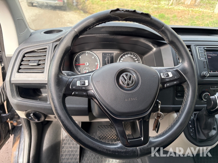 Skåpbil Volkswagen Transporter Kombi T32 2.0 4Motion 204hk