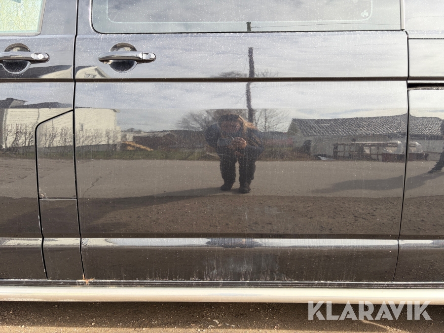 Skåpbil Volkswagen Transporter Kombi T32 2.0 4Motion 204hk