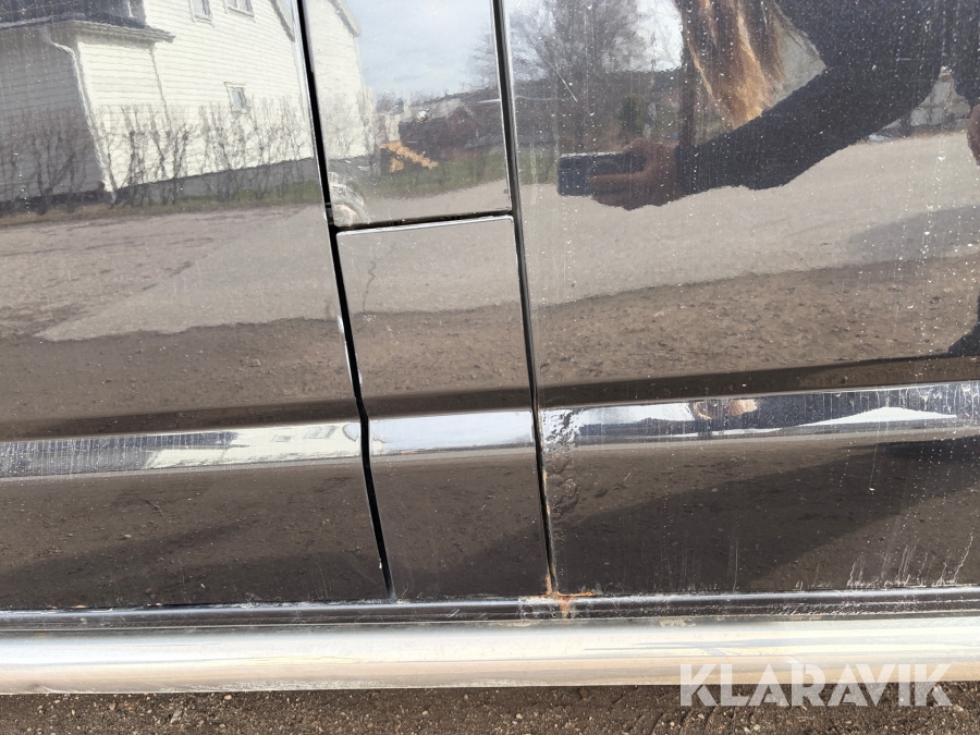 Skåpbil Volkswagen Transporter Kombi T32 2.0 4Motion 204hk