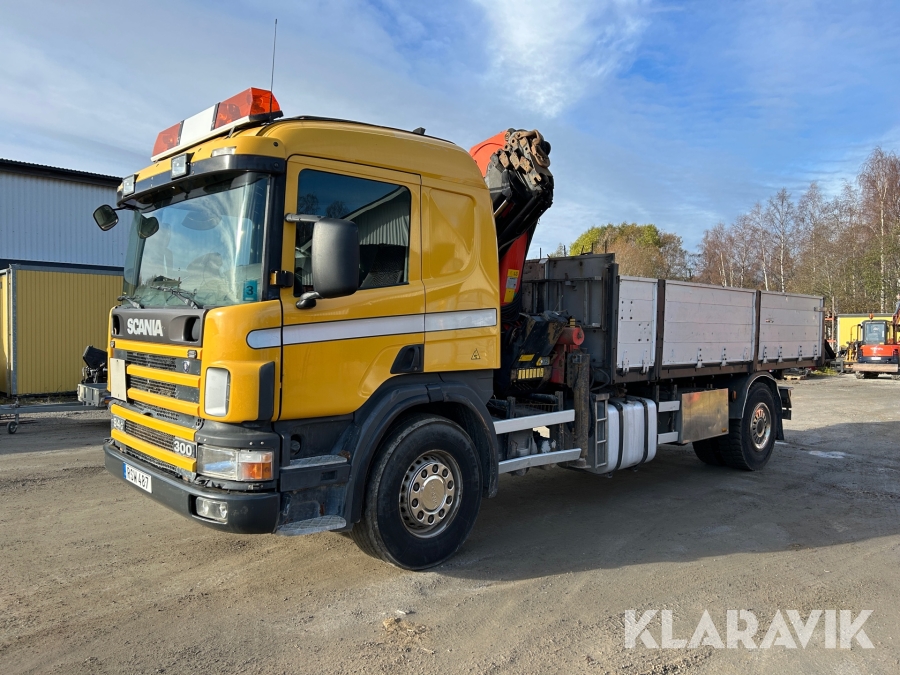 Tipp- och kranbil Scania P94 4x2