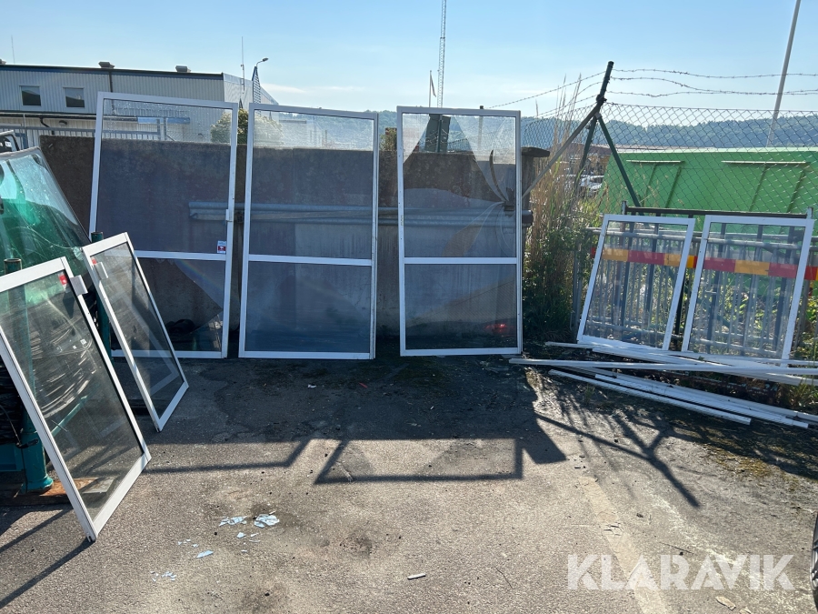 Altanfönster och skjutdörrar  