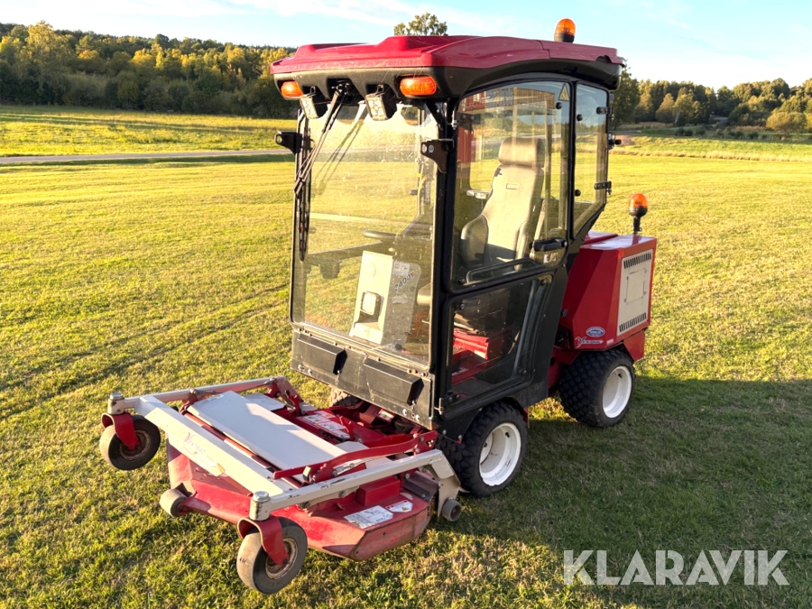 Gräsklippare/ redskapsbärare Ventrac 3400Y / Plogblad/