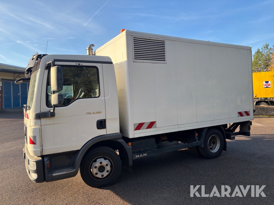 Lastbil MAN TGL 8.220 med elverk 60kVa