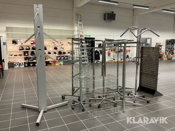 Butiksinredning klädställningar, reklamhållare, krokhyllor