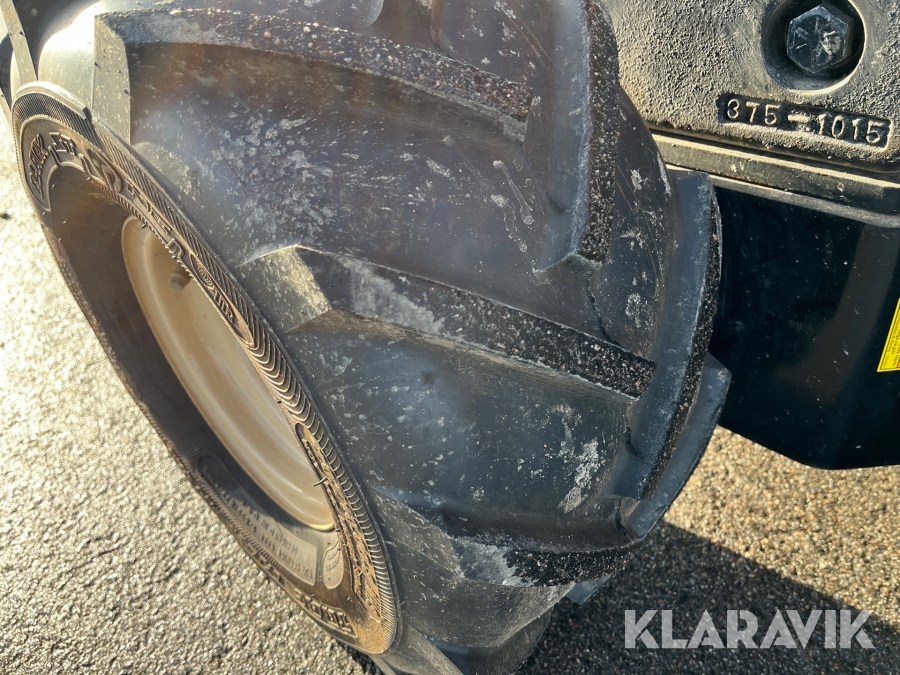 Redskapsbärare Ditch Witch R300, Ljungby, Klaravik auktioner