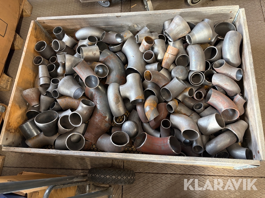 Svetsstålrördelar 114-22 mm parti