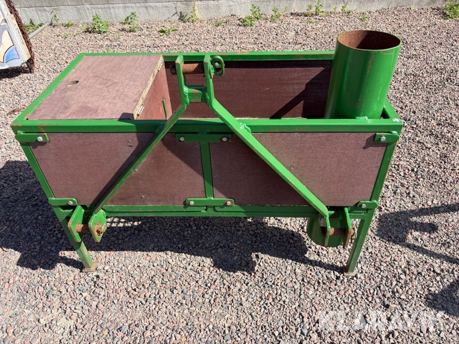 Låda till traktor
