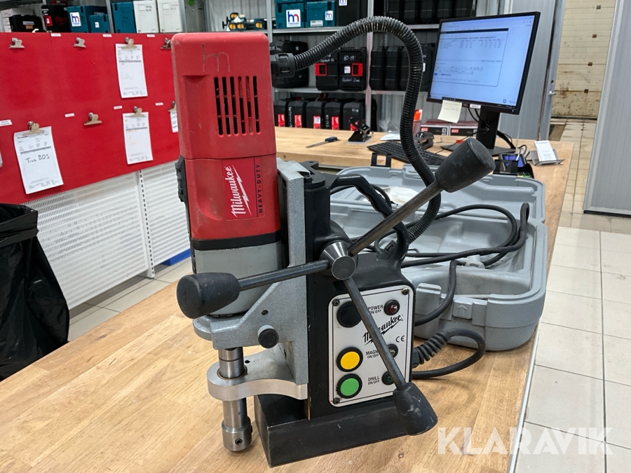 Magnetborrmaskin Milwaukee MDE42