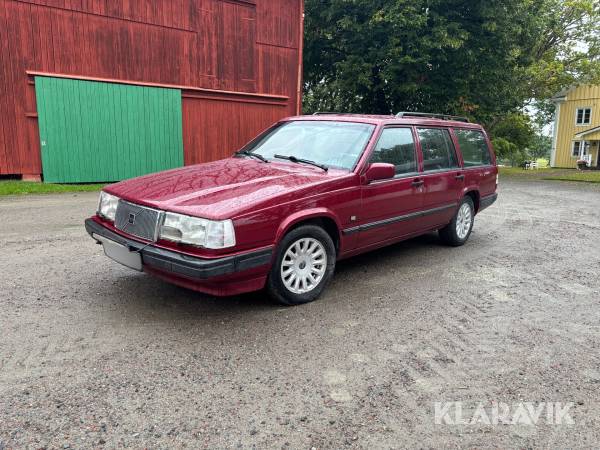 Volvo 945